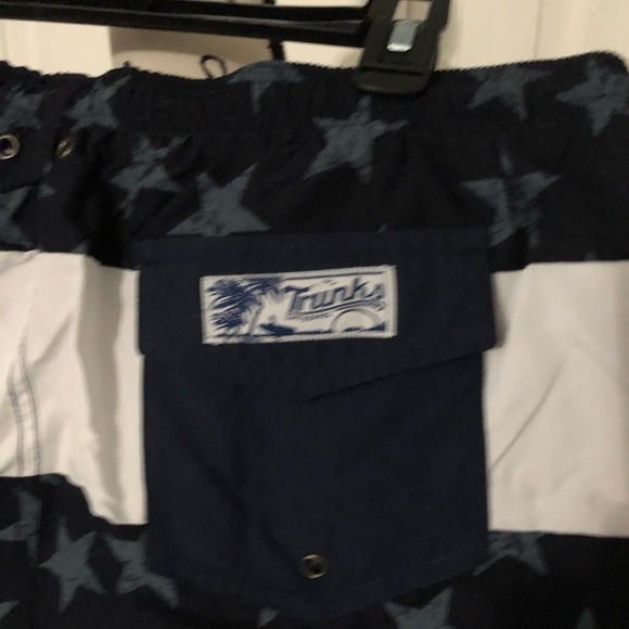 Men’s swim trunks. - Picture 5 of 5